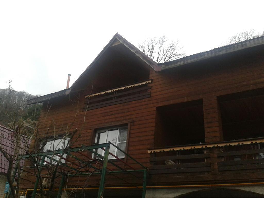 Guest House At كراسنايا بوليانا المظهر الخارجي الصورة